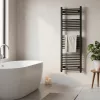 Egyenes törölközőszárító radiátor 1600x600 mm fekete