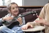 Fa Ukulele Gitár Gyerekeknek, 4 Nylon húr fekete