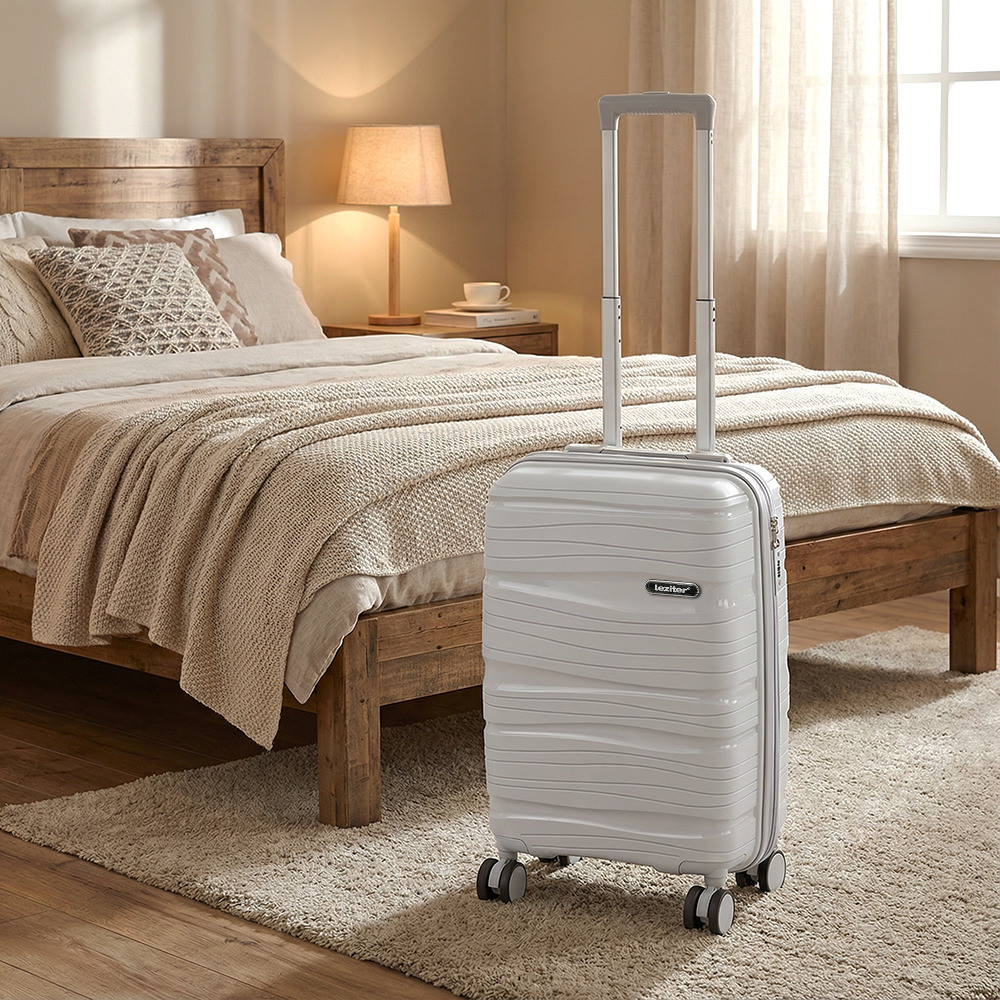 TraveLux Voyager XI gurulós bőrönd szett